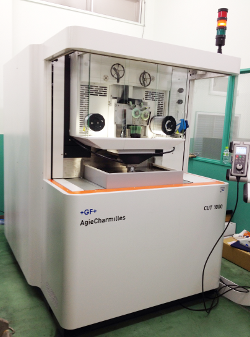 ���C�����d���H�@ GF AGIE CHARMILLES CUT 1000
