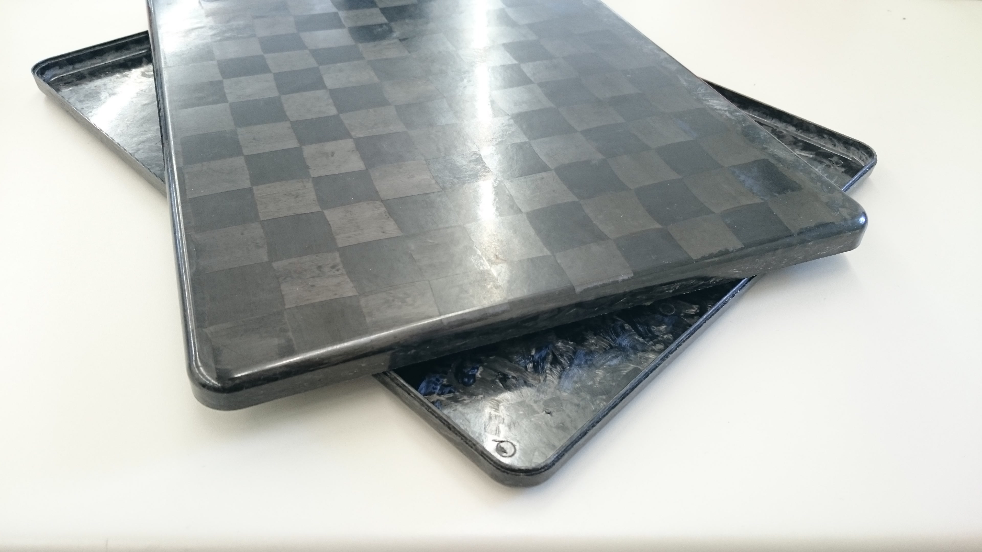 絞り加工品